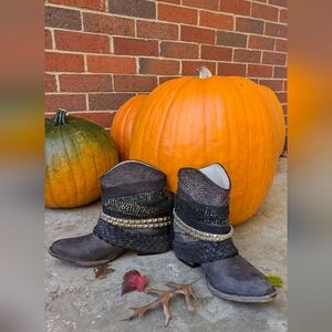 RARE Freebird by Steven Pascal Leather Ankle Boots - Size 7